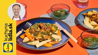 Download Lagu Kuracie štvrte s tymianom, pečenou zeleninou a zelenou salsou 🍗 | Marcel Ihnačák | Kuchyňa Lidla MP3