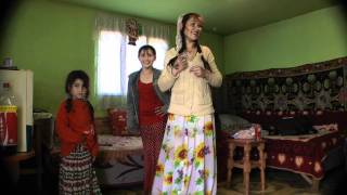 Gypsy girl dance in Romania 2