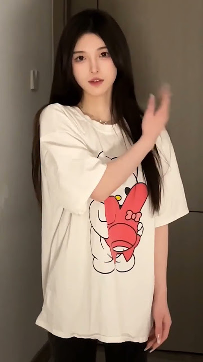 Asian BEAUTIFUL GIRL - SEXY - HOT - INNOCENT FACE - tiktok, douyin