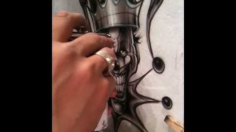 How to airbrush a clown by Jaime Rodriguez part3
