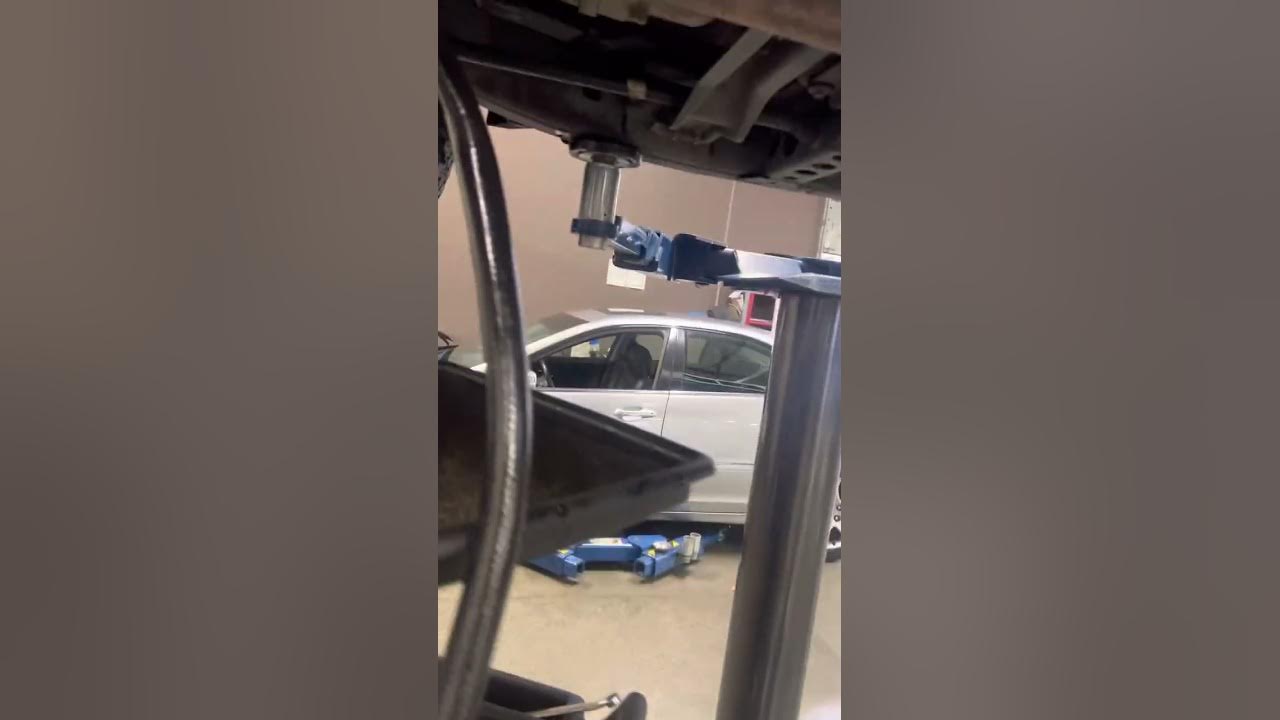 2002 Nissan frontier, manual transmission fluid, change and rear