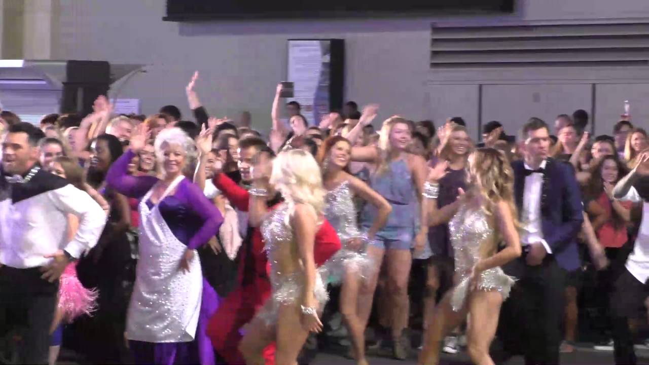 Dancing With The Stars Cast filming Dancing With The Stars flashmob on