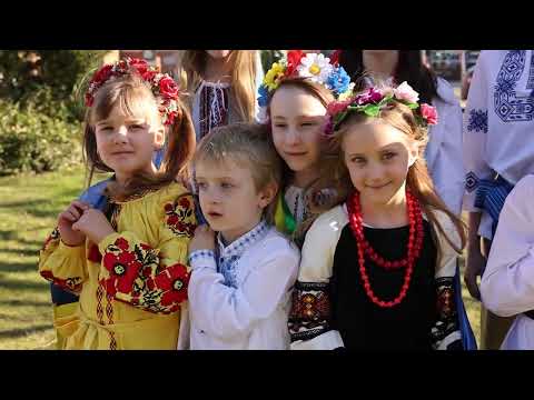 Посміхайтеся люди частіше