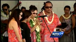 Hundreds say aloha to Aloha Dalire