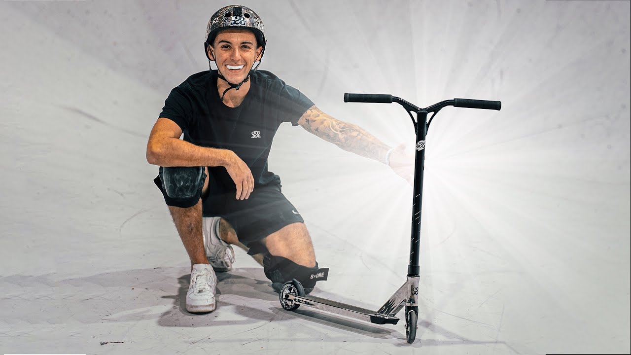 La Nouvelle Trottinette La Plus Legere Du Monde Oui C Est La Mienne Youtube