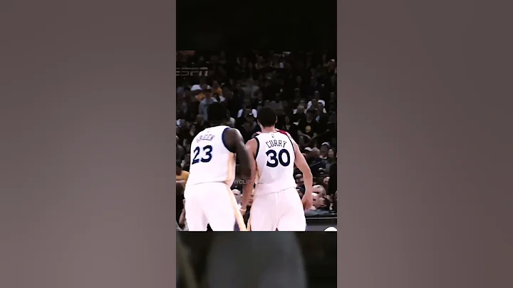 When Draymond saved Steph Curry 😨