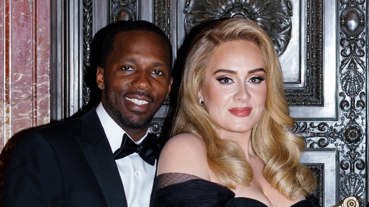 Adele 'Feeling the Love' With Boyfriend Rich Paul at Friends' Wedding  (Source) 