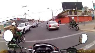 Motorcycle Chase  from chilean Police Officer with GoPro  in South America screenshot 4