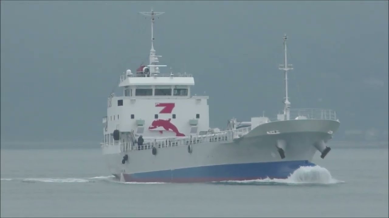 麦わら大船団② O-050】紺糸威黒艶消鋲綴二枚胴具足（頭形兜） | 甲冑工房丸武