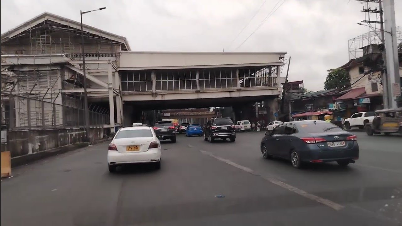 Commonwealth Southbound  U-Turn    Commonwealth North Quezon city Metro Manila Philippines 