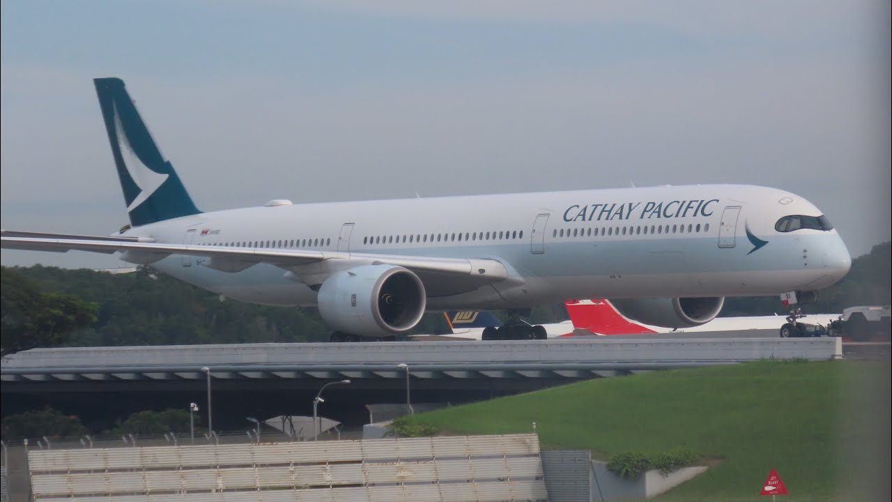 Cathay Pacific CX710/CPA710 Flight Review l Singapore to Hong Kong l ...