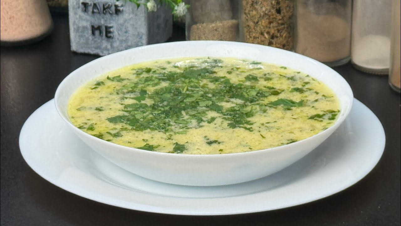 Чихиртма на желтках — нежный суп, который удивляет вкусом