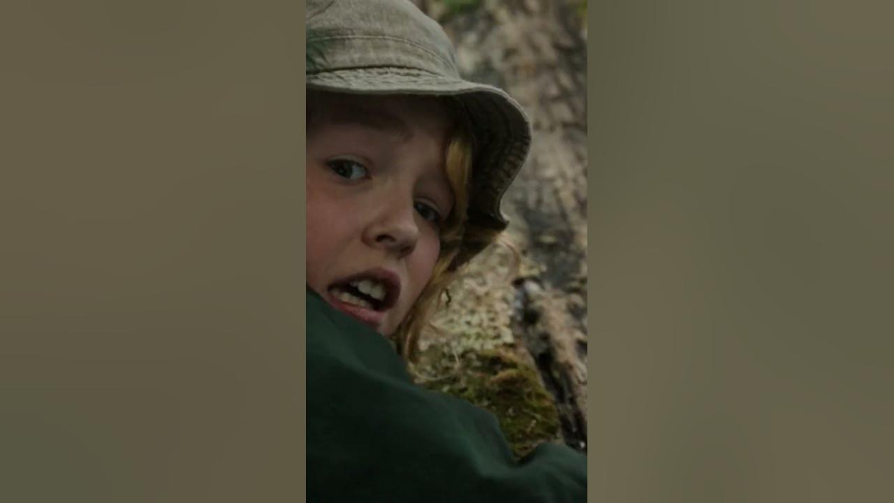 If it's brown lay down. If it's black fight back. If it's white goodnightRayLiotta 