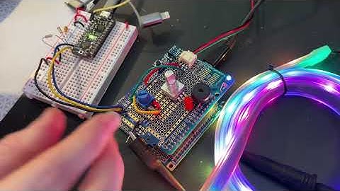 seesaw test - I2C to Analog Input / NeoPixel Output