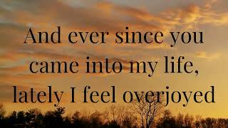 Layla Telle - Overjoyed Official Lyric Video