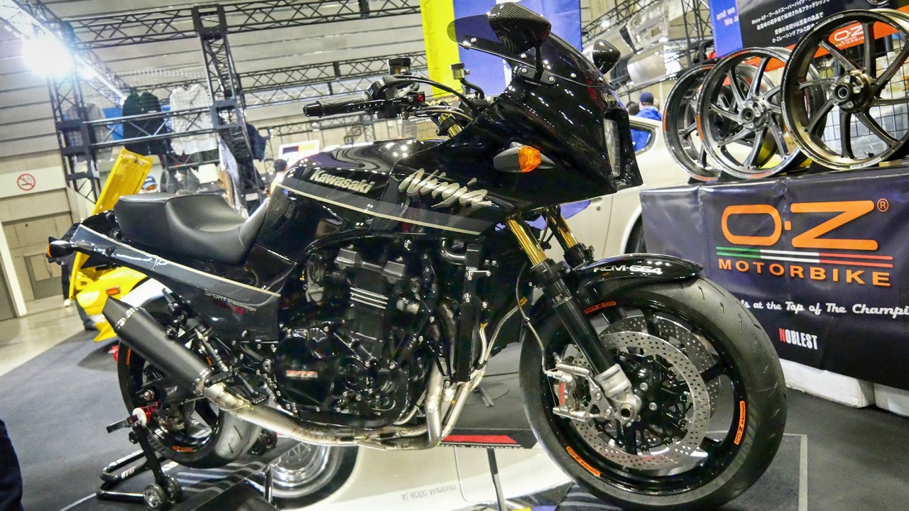 Kawasaki GPZ900R Ninja RCM-664 Custom Bike by AC サンクチュアリー