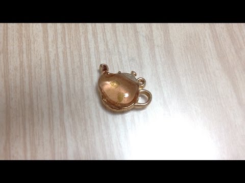 紅茶 ティーポットのキーホルダー ハンドメイド UVレジン 初心者 Tea pot key ring handmade UVresin beginner