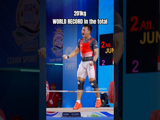 Rizki setting the world record to be selected for Paris 2024! #weightlifting class=