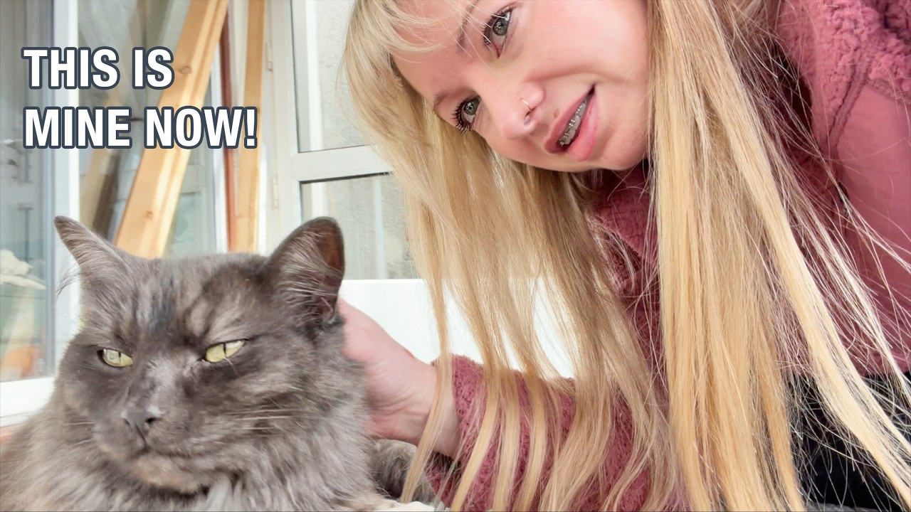 Kitty Stole My Bag & Tries To Savage Mum’s Foot! + I got Sick...