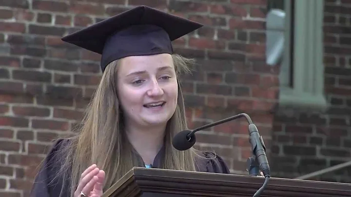 Elizabeth Mills Student Oration: "Heads Up"