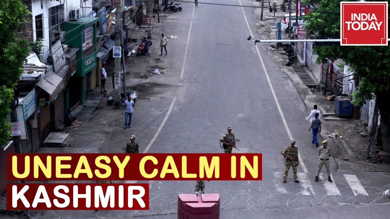 Modi's Naya Kashmir : Complete Shutdown In Jammu Border Towns, Communication Lines Still Down Modi's Naya Kashmir : Complete Shutdown In Jammu Border Towns, Communication Lines Still Down