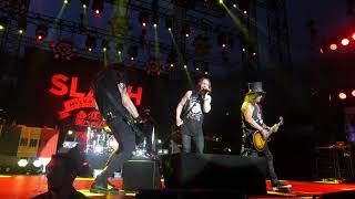 Slash - &quot;Shadow Life&quot; (Live Nîmes, France  03/07/2019)