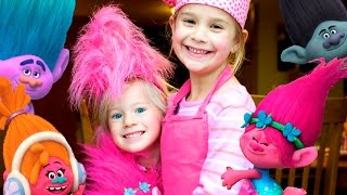 Trolls Movie cookies on KID CHEF with Charlotte and Grace - full episode