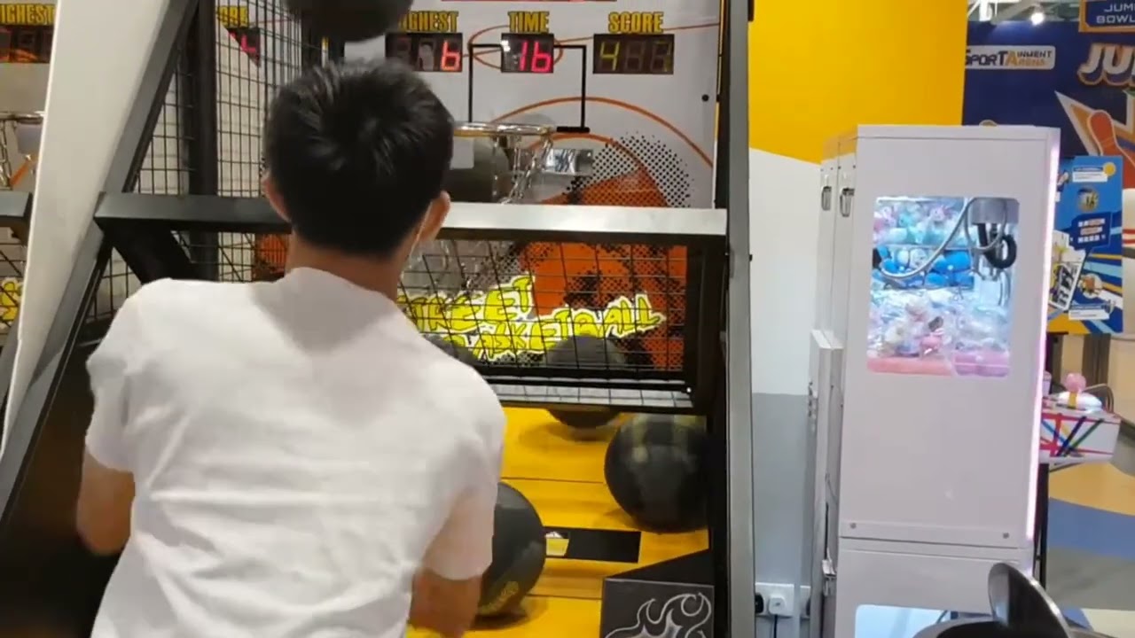 [頻道最後最後更新(4)] Street Basketball Jr. Arcade Games - 7 balls 873 points (Left Handed)