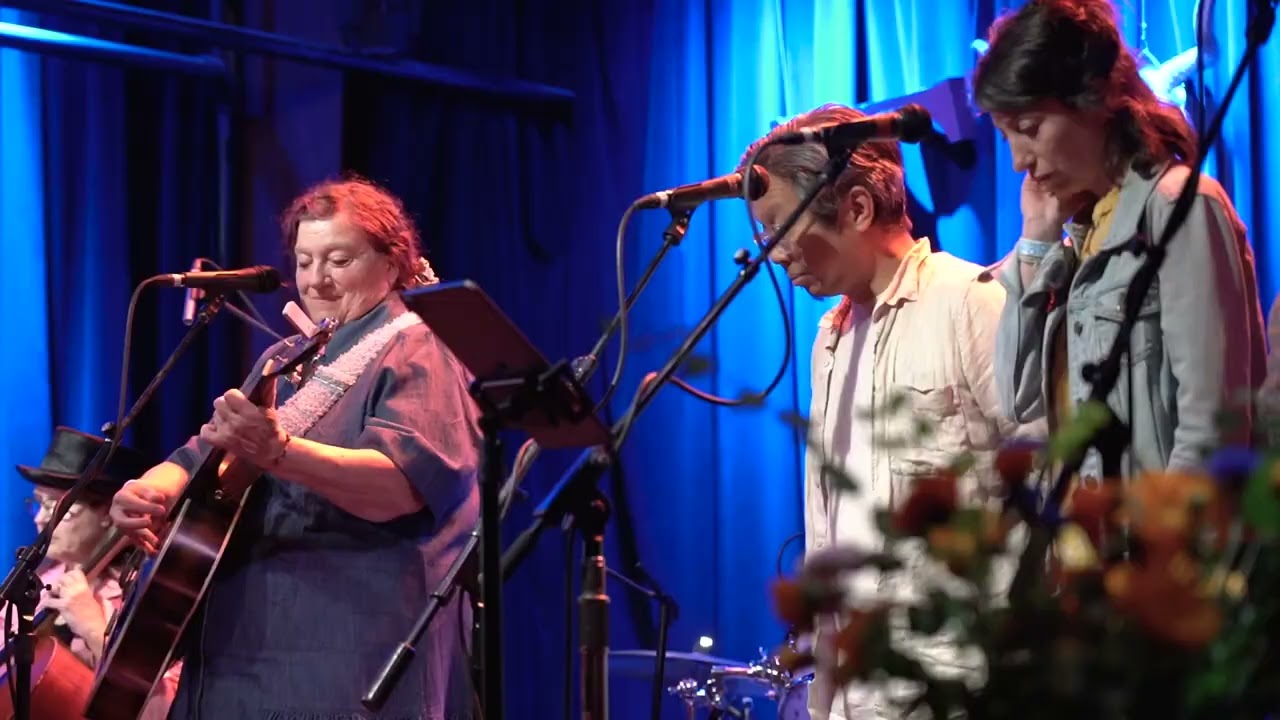 在 YouTube 上观看 jean mann - Posey Patch world- live at Tractor Tavern May 27 2026 在 YouTube 上观看 jean mann - Posey Patch world- live at Tractor Tavern May 27 2026
