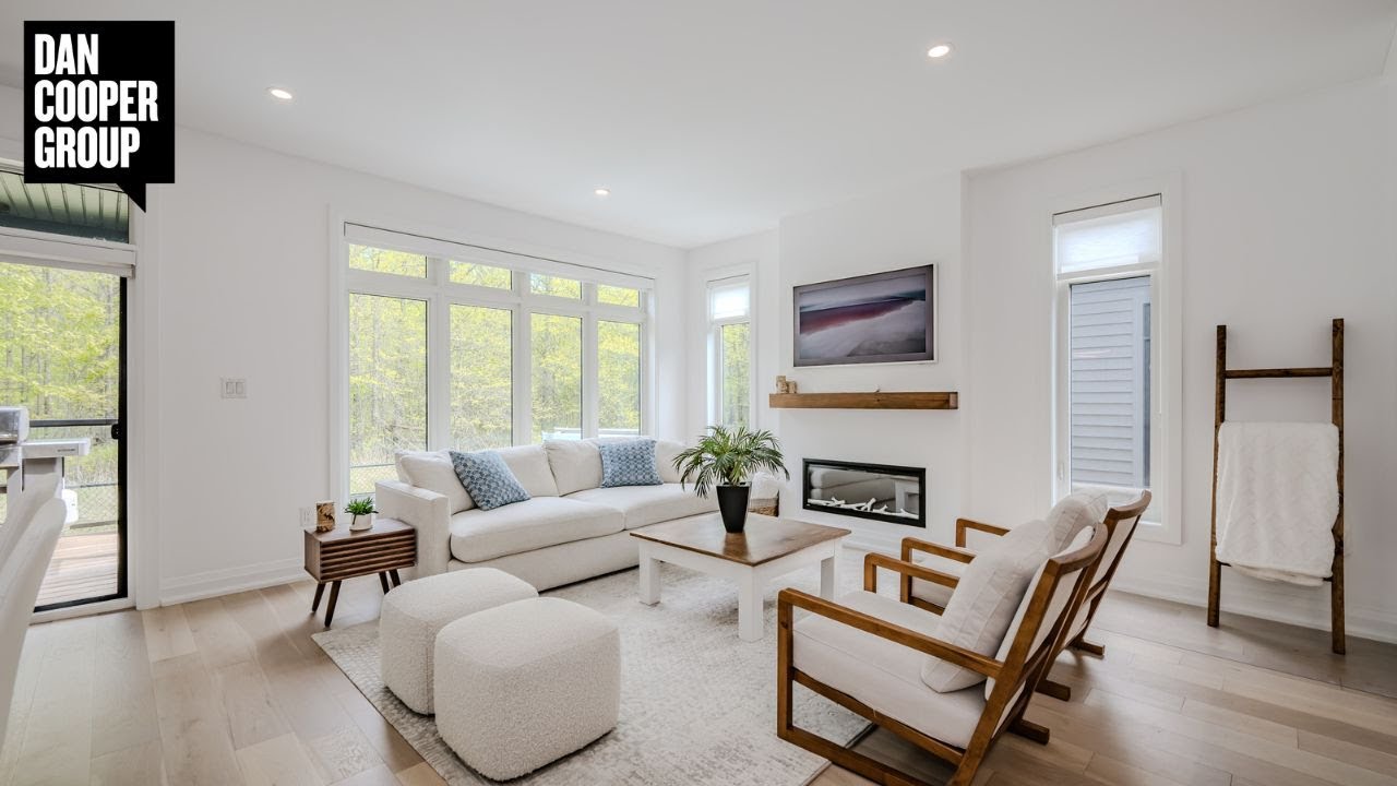 Niagara Real Estate | 9150 Willoughby Drive, #19 | Dan Cooper Group