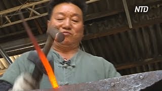 Онлайн-продажи помогли южнокорейскому кузнецу спасти своё дело