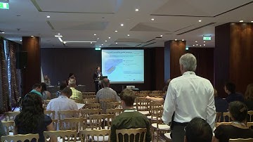 Influence of Fracture Mechanical Graded Materials on the Crack Propagation Behaviour in 3 dimensiona