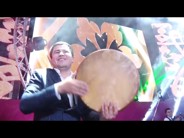 Dildora Niyozova - Ishonma (concert version 2016)