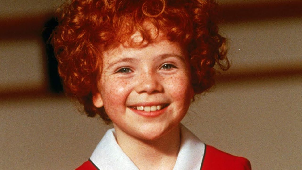 How Old Is Tessie In Annie?
