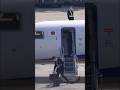 ボンQ DHC-8到着 機長が下りてきた。 #Shorts
