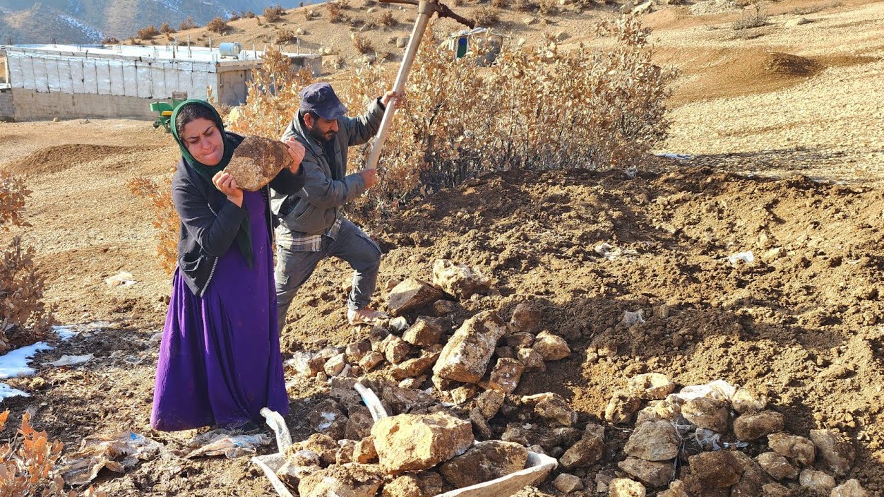 Они построили дом с пустыми руками, любовь которого потрясла весь мир 🏡❤️