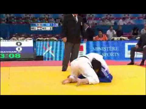 ned stevens JUDO 2011 World Championships: Orapin Senatham (THA) - Elisabeth Willeboordse (NED)