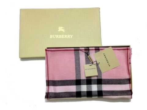 How To Pick Up Frauen Mit Burberry Schal Seide Youtube