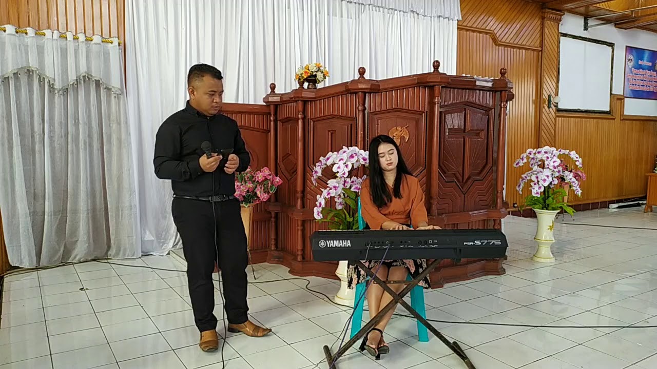 Youdi Tulung - Sperti Rusa Yang Haus - YouTube