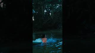 Head stand attempt on a SUP doesn't go to plan 😂