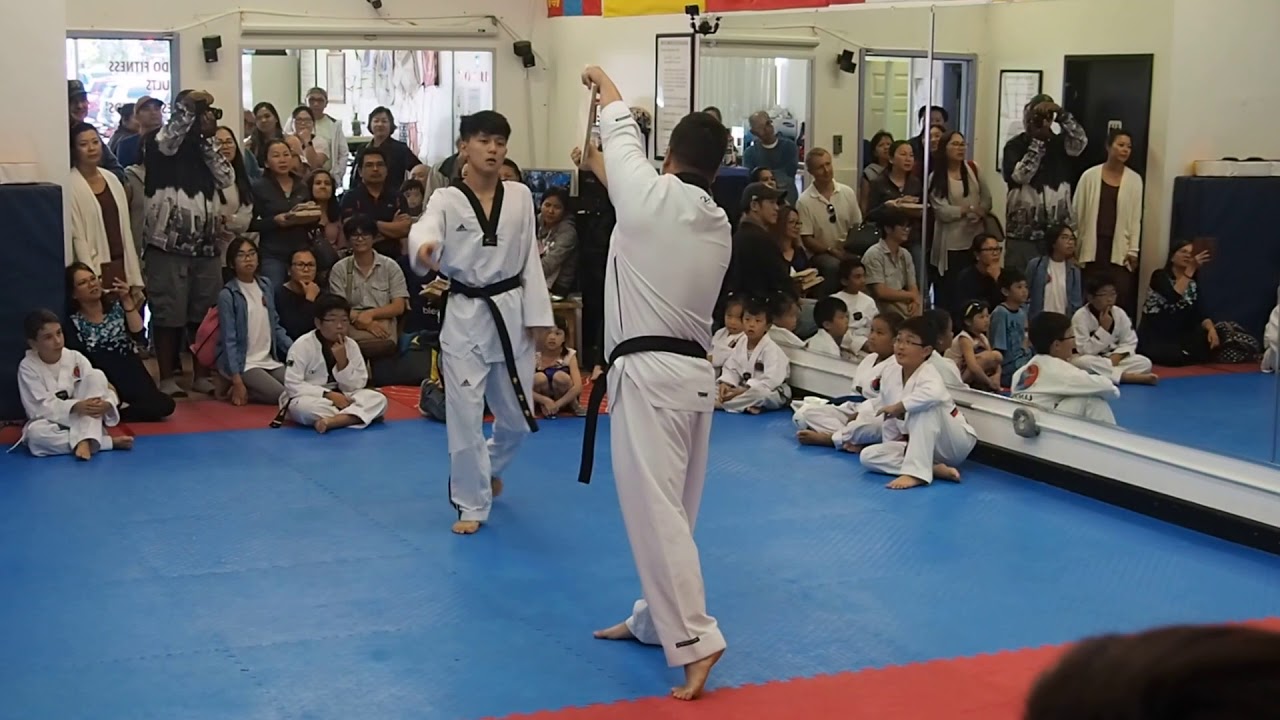 Lim's Taekwondo Board Breaking Technique YouTube