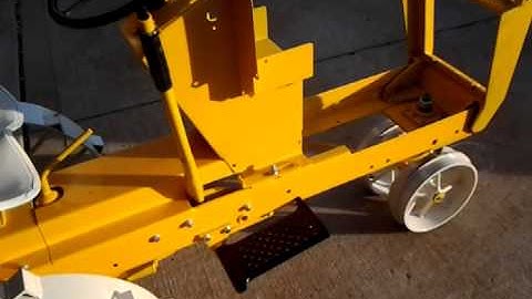 Cub cadet 71 steel wheel tri-cycle assembly