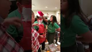 Help Santa, Dress Up Game