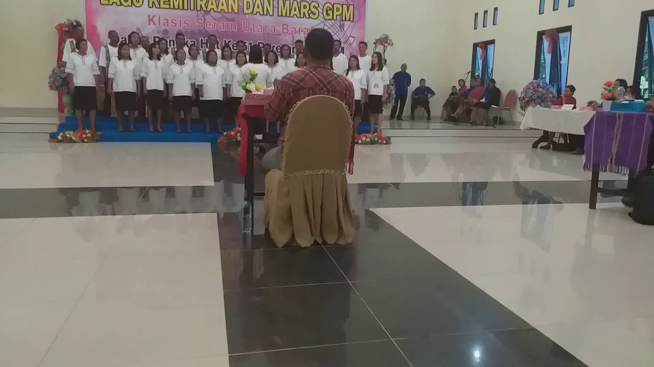 Juara 1 Lomba Mars GPM dan Kemitraan PS. Jemaat Labuan