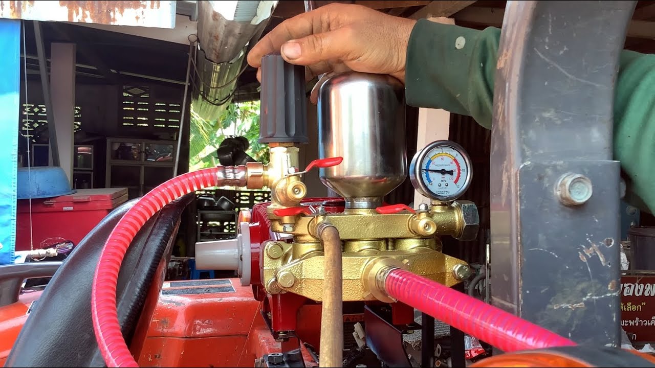 การติ้งตั้งปั๊มพ่นยา กับท้ายรถไถ L4018