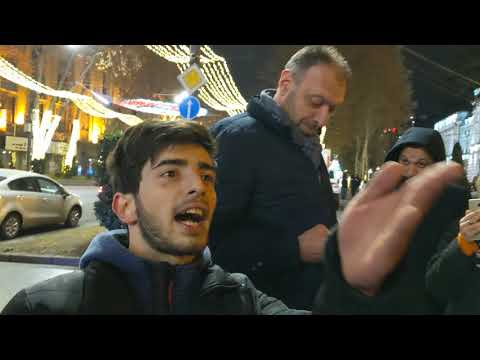 ივანიშვილის აკვარიუმი,ზვიგენებიანი ბატუტი და სასრიალო პარლამენტთან