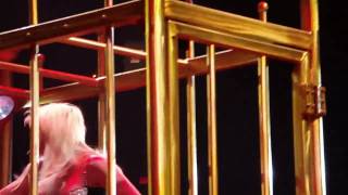 The Circus Starring Britney Spears Tour Columbus Ohio 04/30/2009 - Piece Of Me  **Watch in HD**