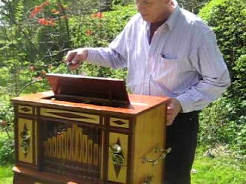 26 Note Organ - YouTube