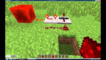 How to make a repeater lock function in minecraft