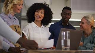 Download Lagu Networking Tips: Getting Into Conversations With Strangers MP3